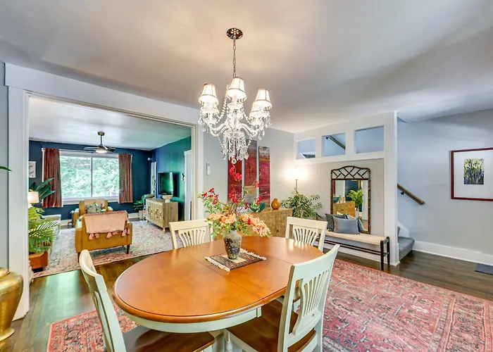 Easy Access To Pittsburgh: Urban Retreat W/ Deck * Pittsburgh